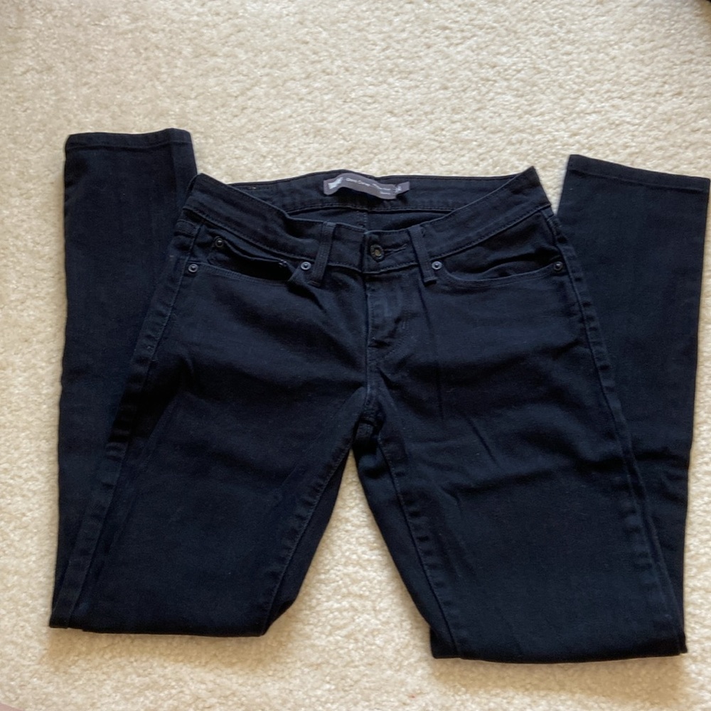 Levi’s Demi Curve Modem Rise Skinny in Size 24